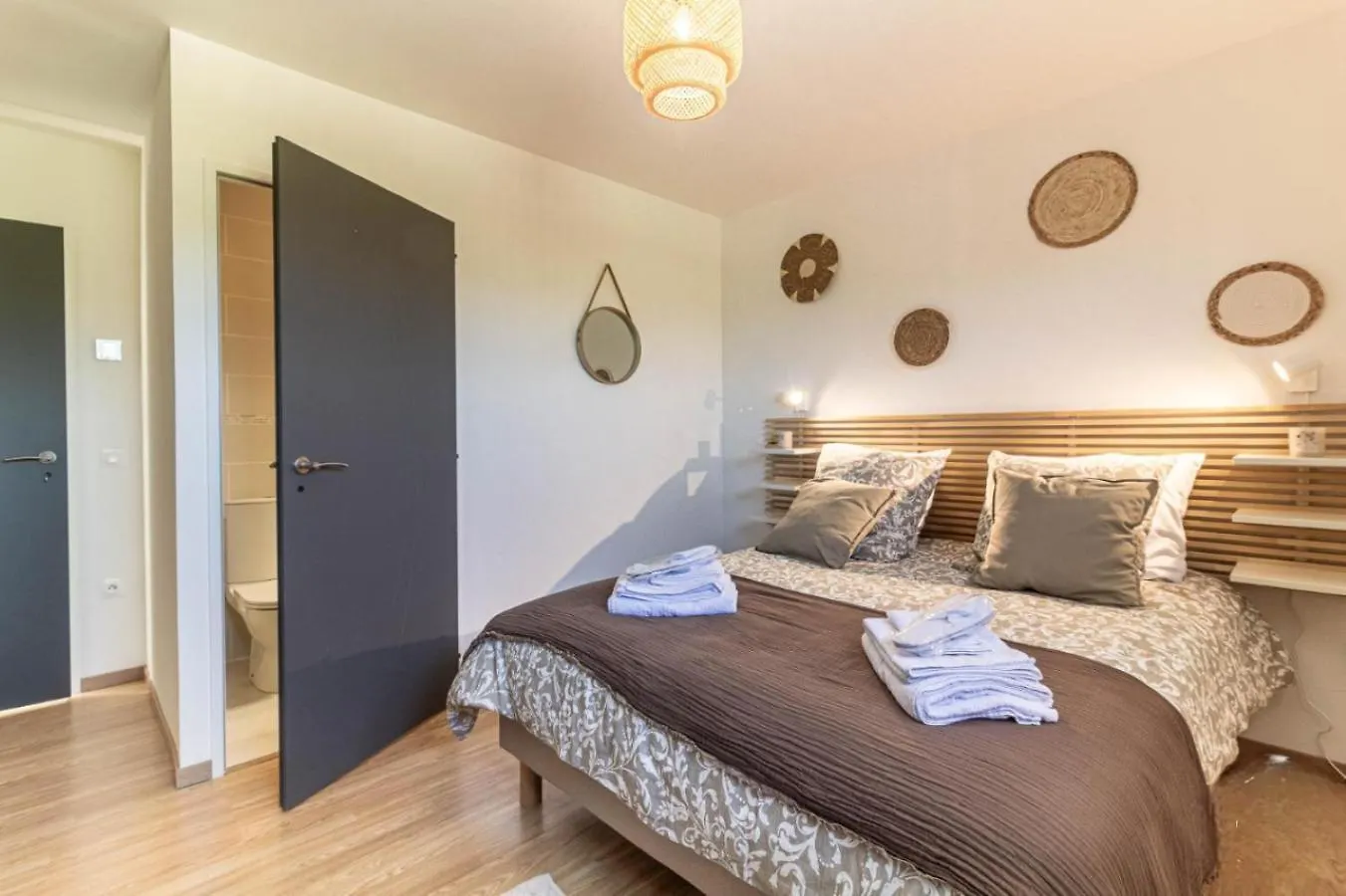 L'Ostau Deu Bonur - Chambres D'Hotes Saint-Martin